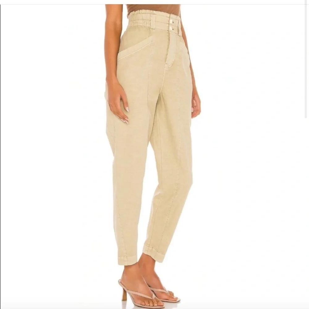Free People Ready to Run Parchment Cinch Waist Joggers Pants size Small EUC